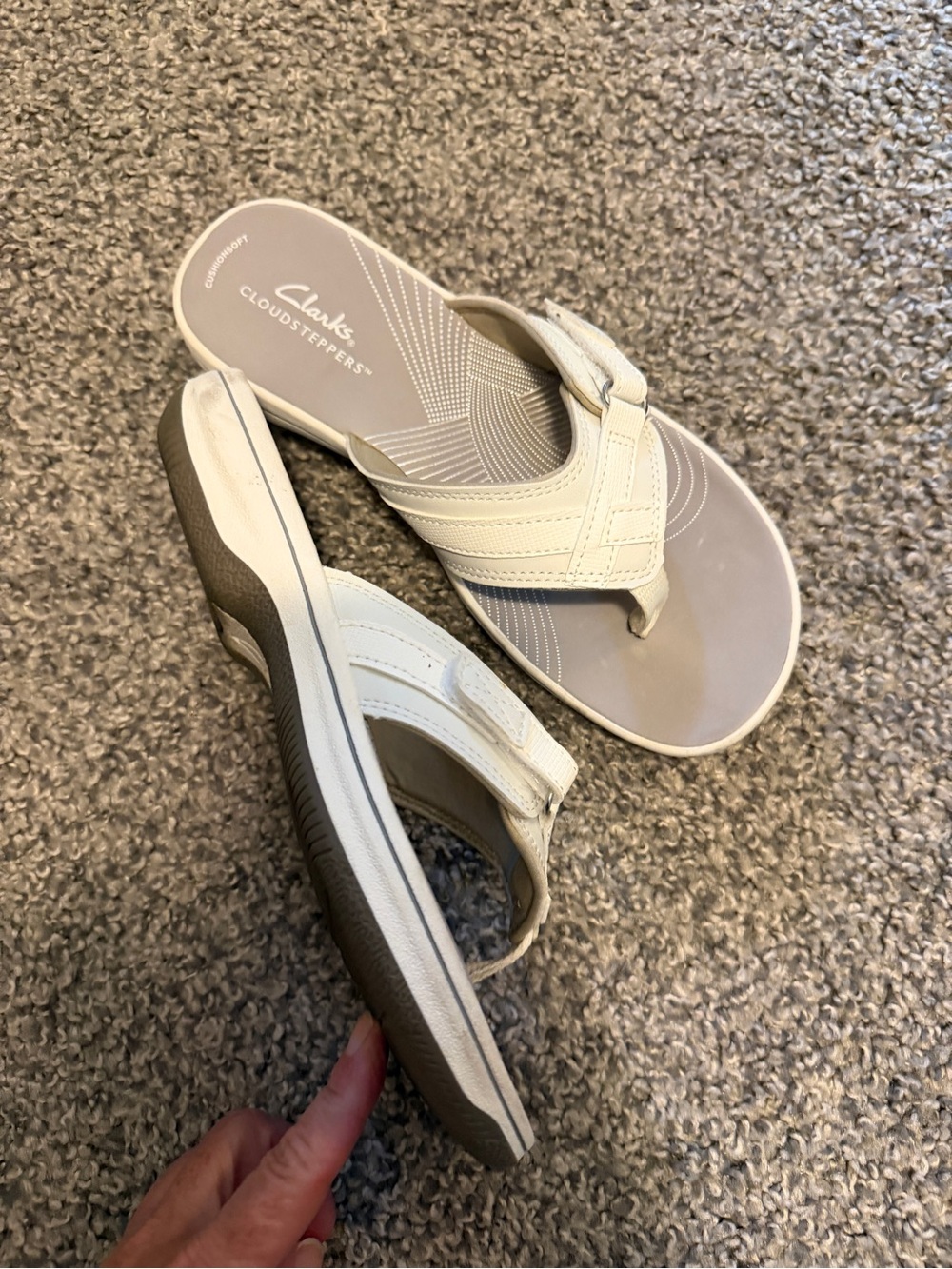 Clarks Women's White Slide Sandals - Picture 10 of 16